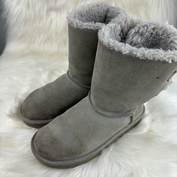 UGG BOW WINTER BOOTS SIZE 5 WOMAN - Picture 2 of 10